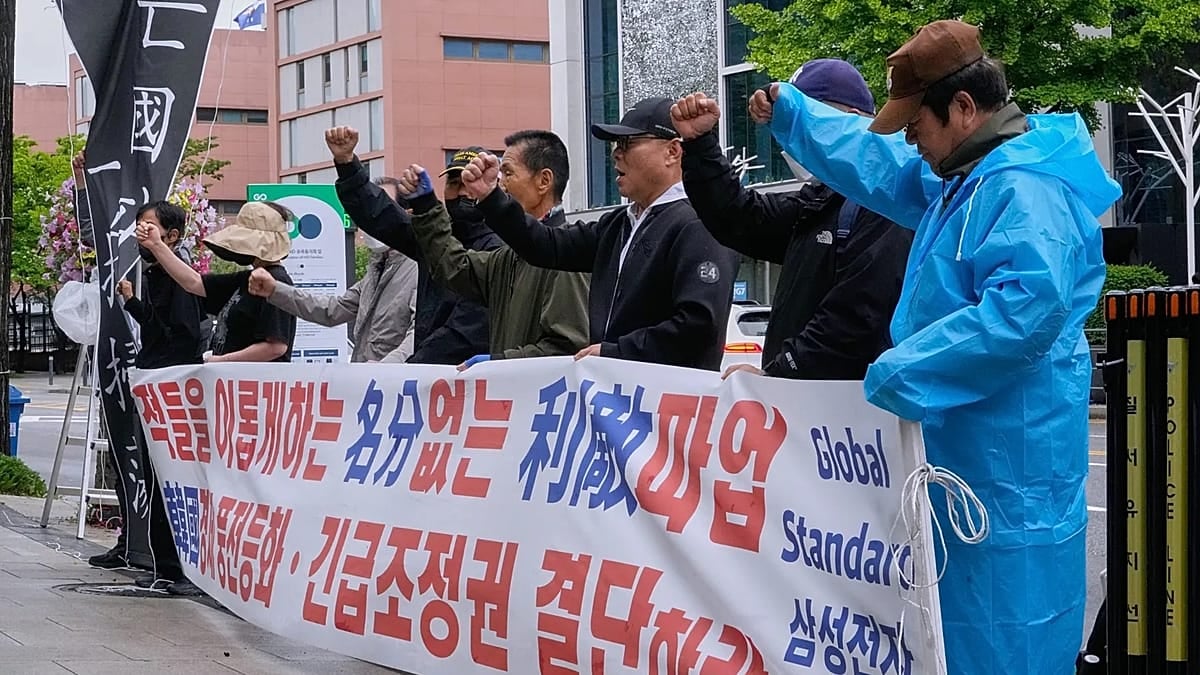 Image for article: How a looming Samsung AI workers’ strike in Korea led to €350,000 bonuses