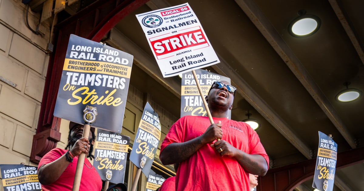Image for article: New York braces for chaotic Monday commute amid Long Island Rail Road strike