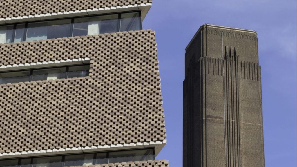 Image for article: Tate workers vote in favour of week-long strike