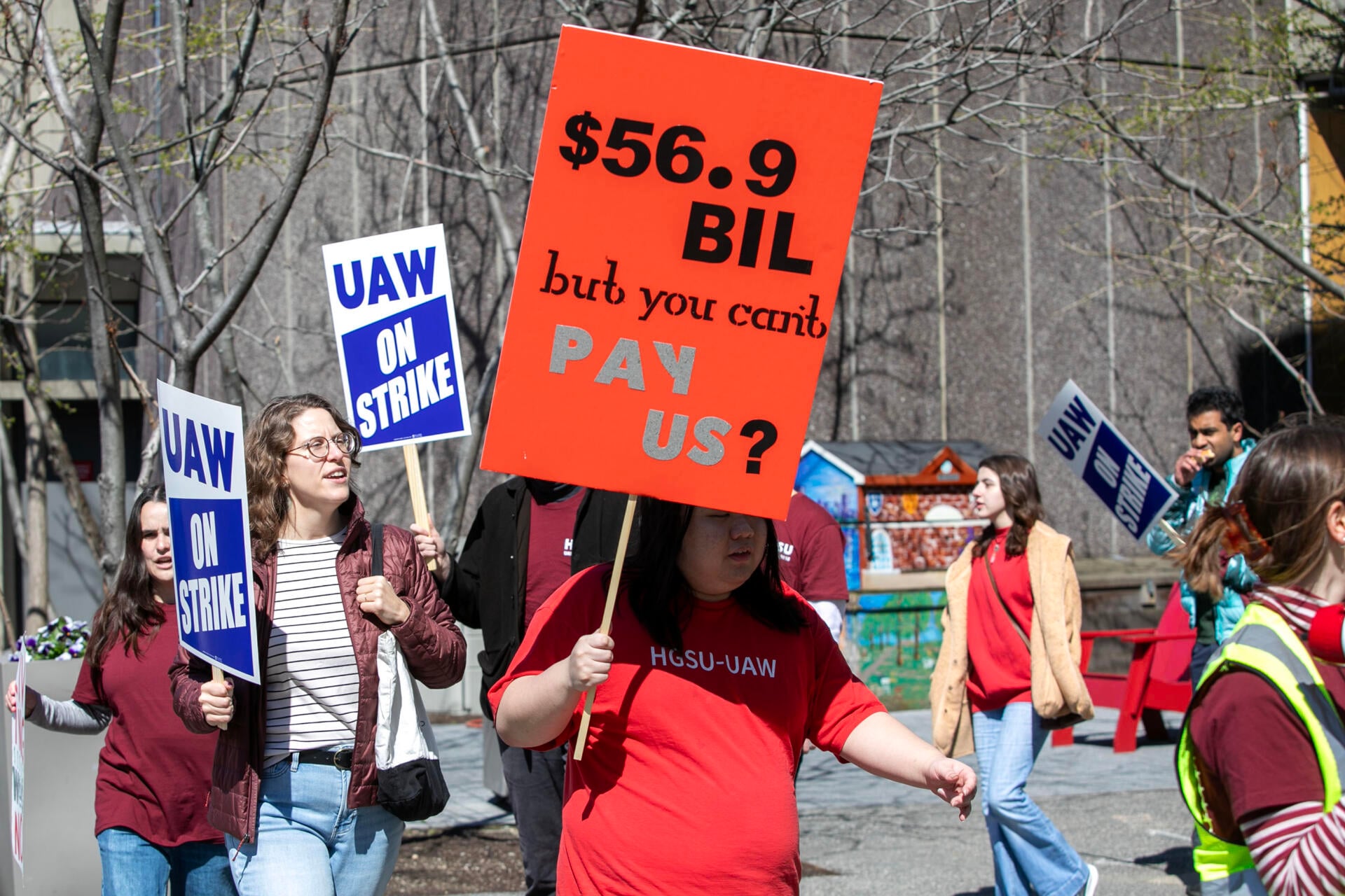 Image for article: Wu cancels speech to Harvard Law graduates as grad <b>workers</b> picket commencement