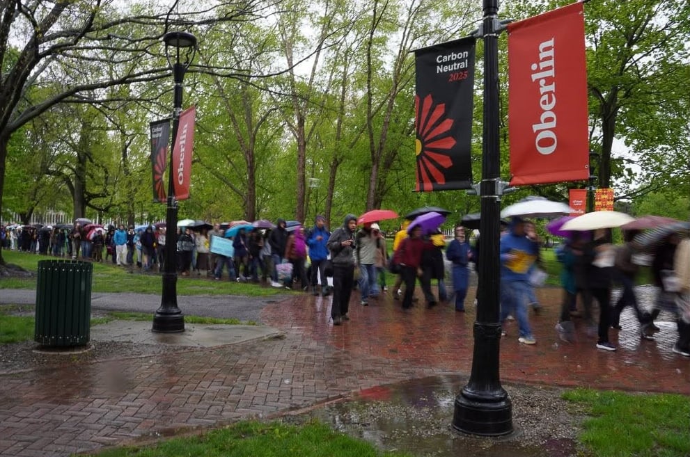 Image for article: Students Skip Class for May Day Strike