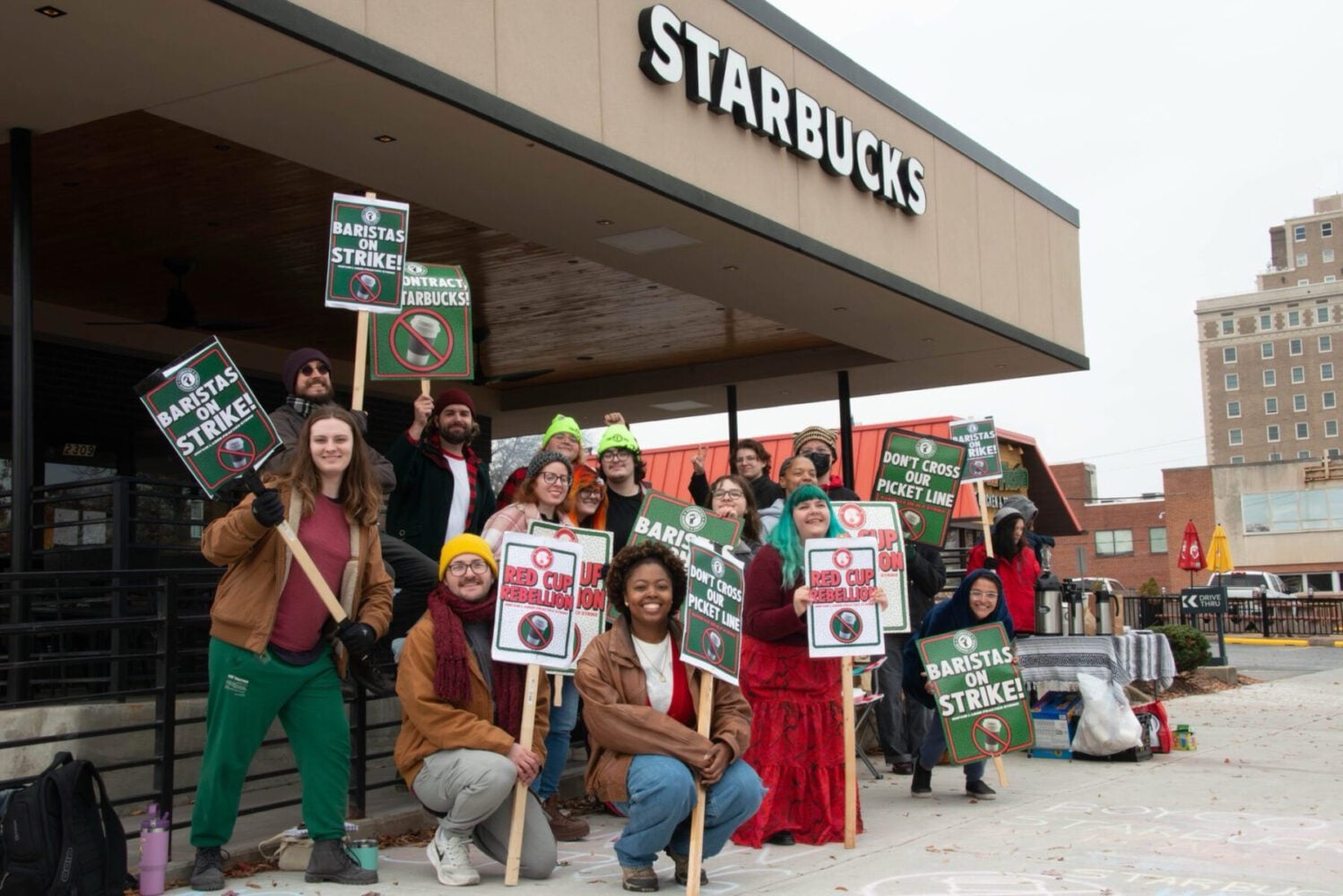 Image for article: Richmond Starbucks Baristas Join National Strike, Shutting Down Fan Store
