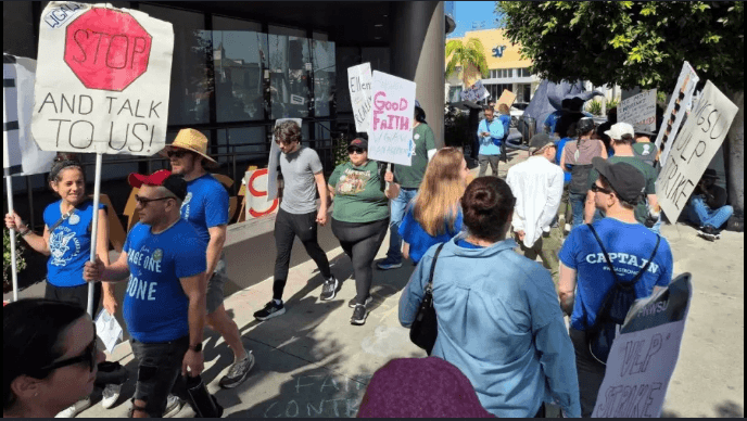Image for article: Writers Guild Union Staff Settle Contract - Moshannon Hunger <b>Strike</b> - Lula Talks Iran ...