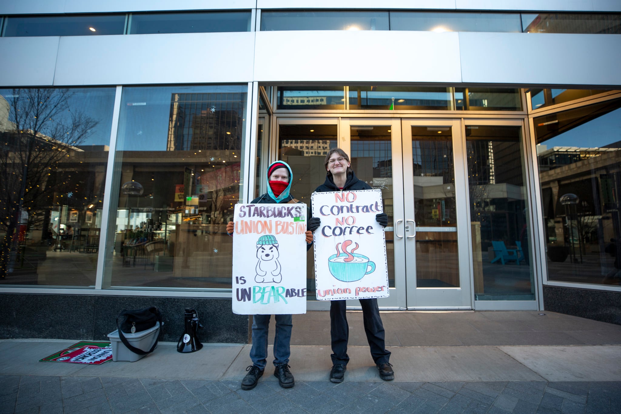 Image for article: Denver's long 'partial' Starbucks <b>strike</b> just ended