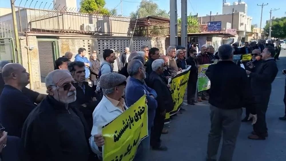 Image for article: Workers, Retirees, and Medical Staff Rally Across Iran Over Unpaid Wages and Gas Cuts - NCRI